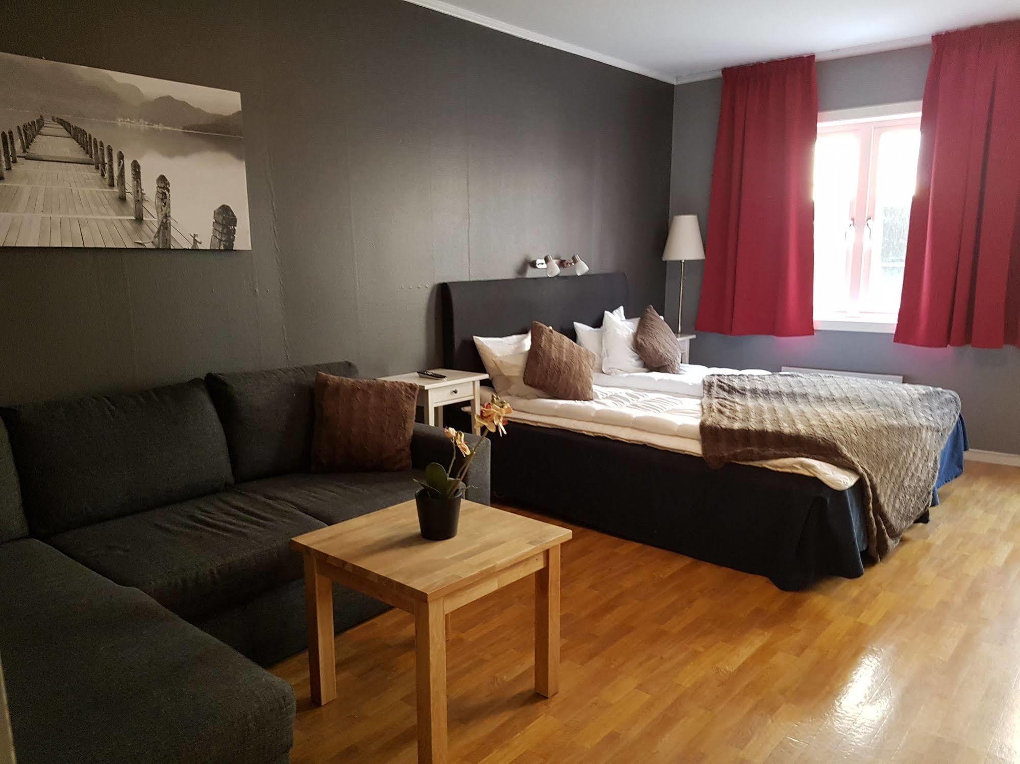 Pensionat Bjoernen Östersund Dış mekan fotoğraf