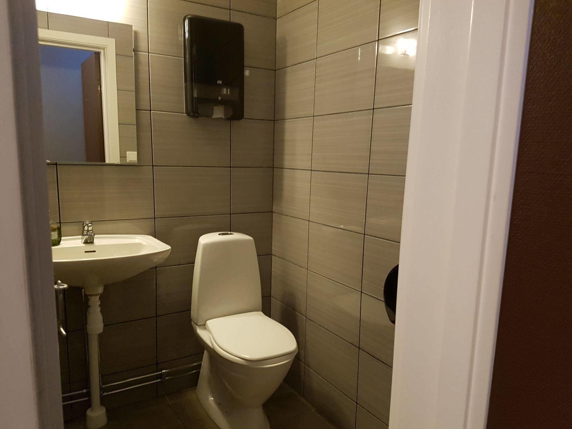 Pensionat Bjoernen Östersund Dış mekan fotoğraf