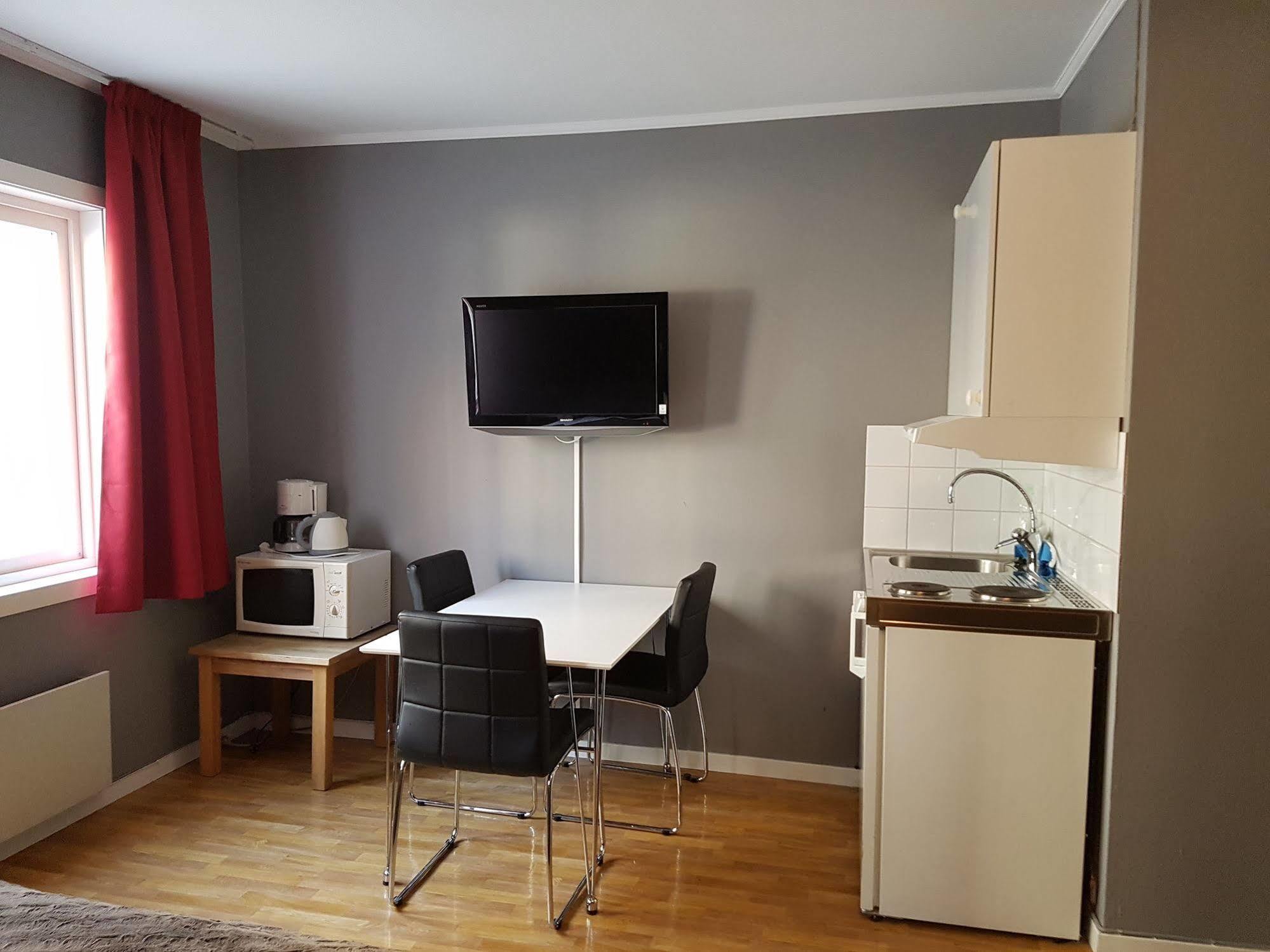 Pensionat Bjoernen Östersund Dış mekan fotoğraf